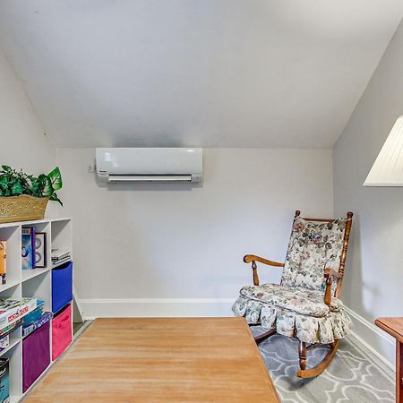 Lavish House With Patio - 2 Blocks To Green Lake! Exteriör bild