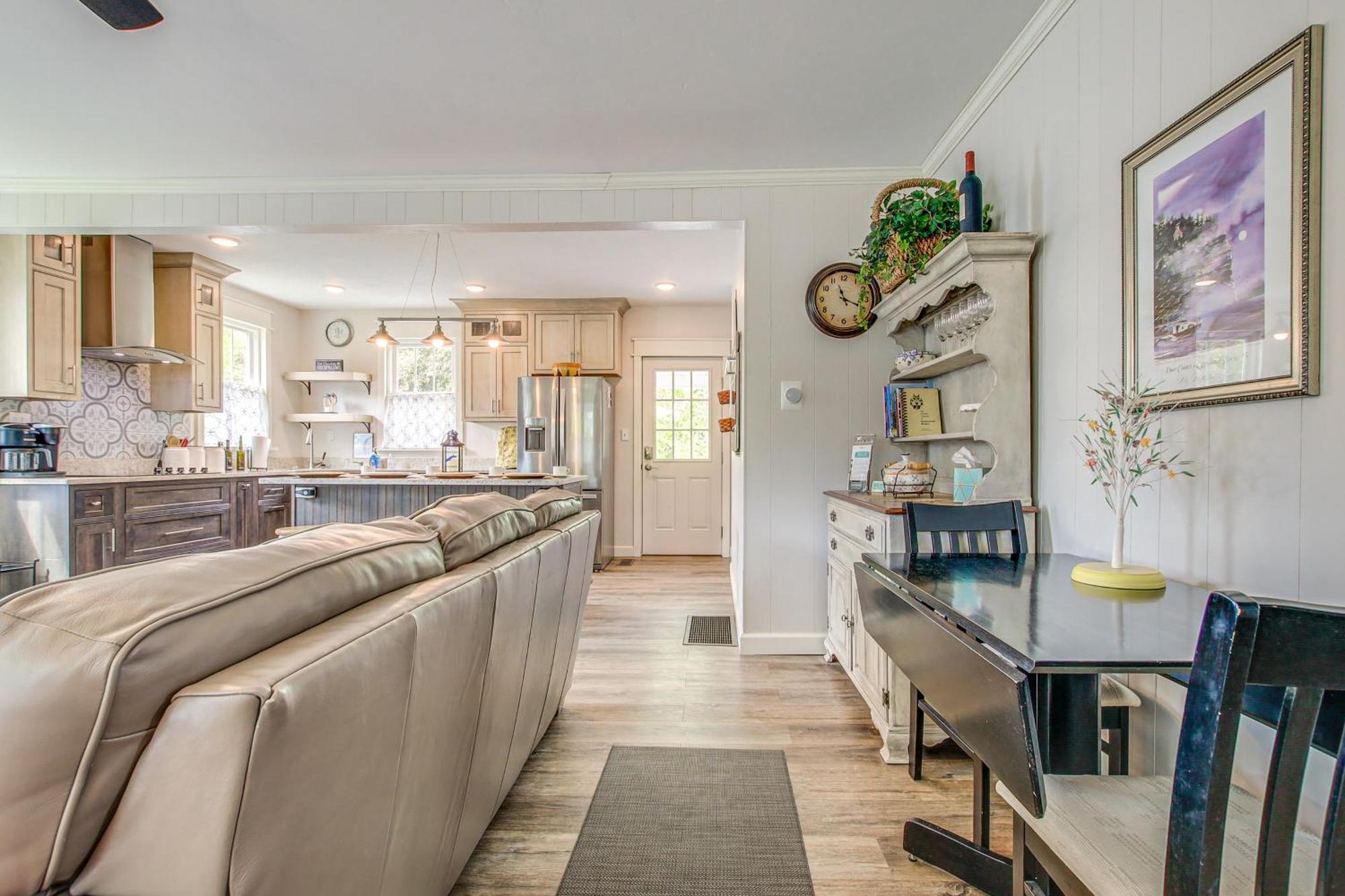 Lavish House With Patio - 2 Blocks To Green Lake! Exteriör bild